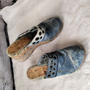 Denim wedge